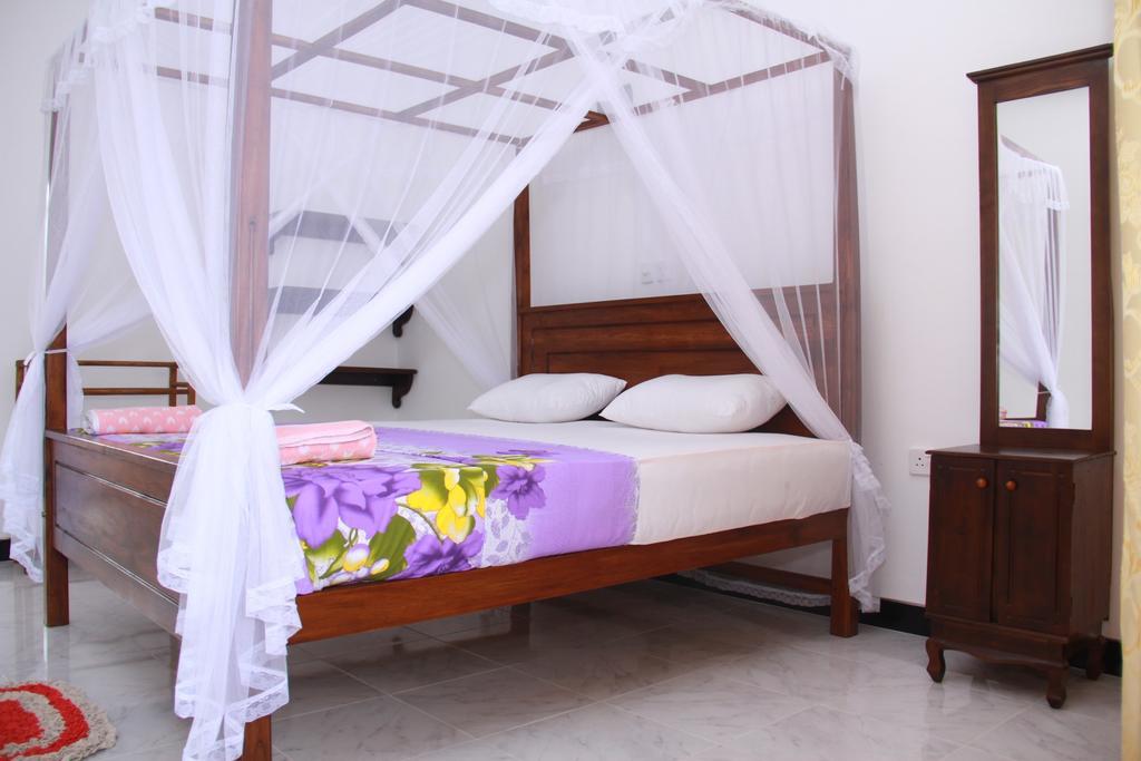 Orchid Rest Ξενοδοχείο Mirissa Δωμάτιο φωτογραφία